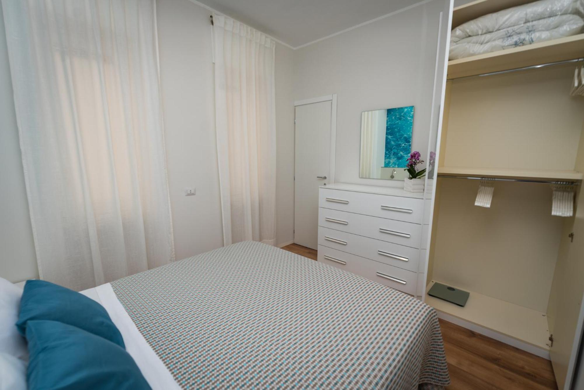 Altamarea Apartment Amalfi Coast Maiori Exterior photo