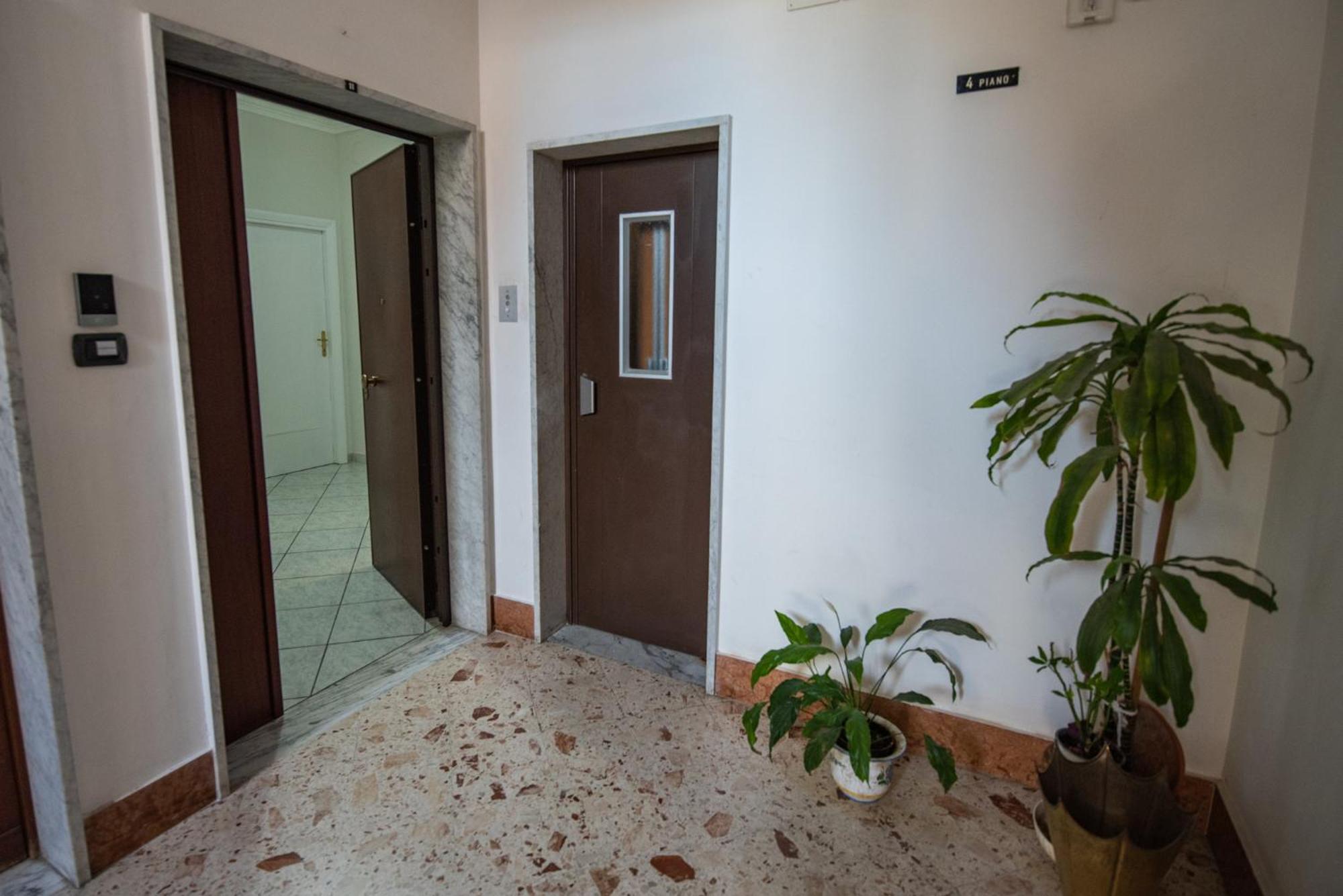 Altamarea Apartment Amalfi Coast Maiori Exterior photo
